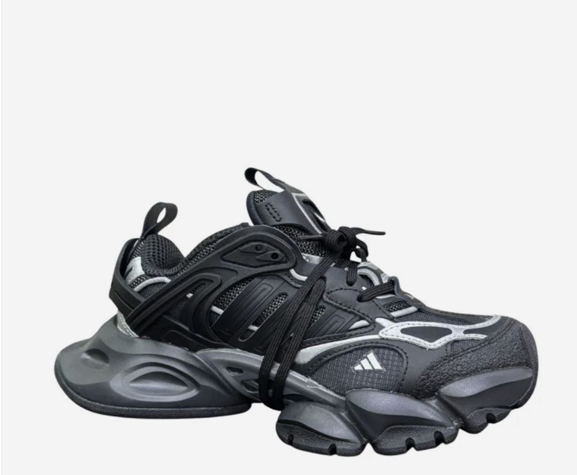 Adidas XLG Runner Deluxe Black/Grey