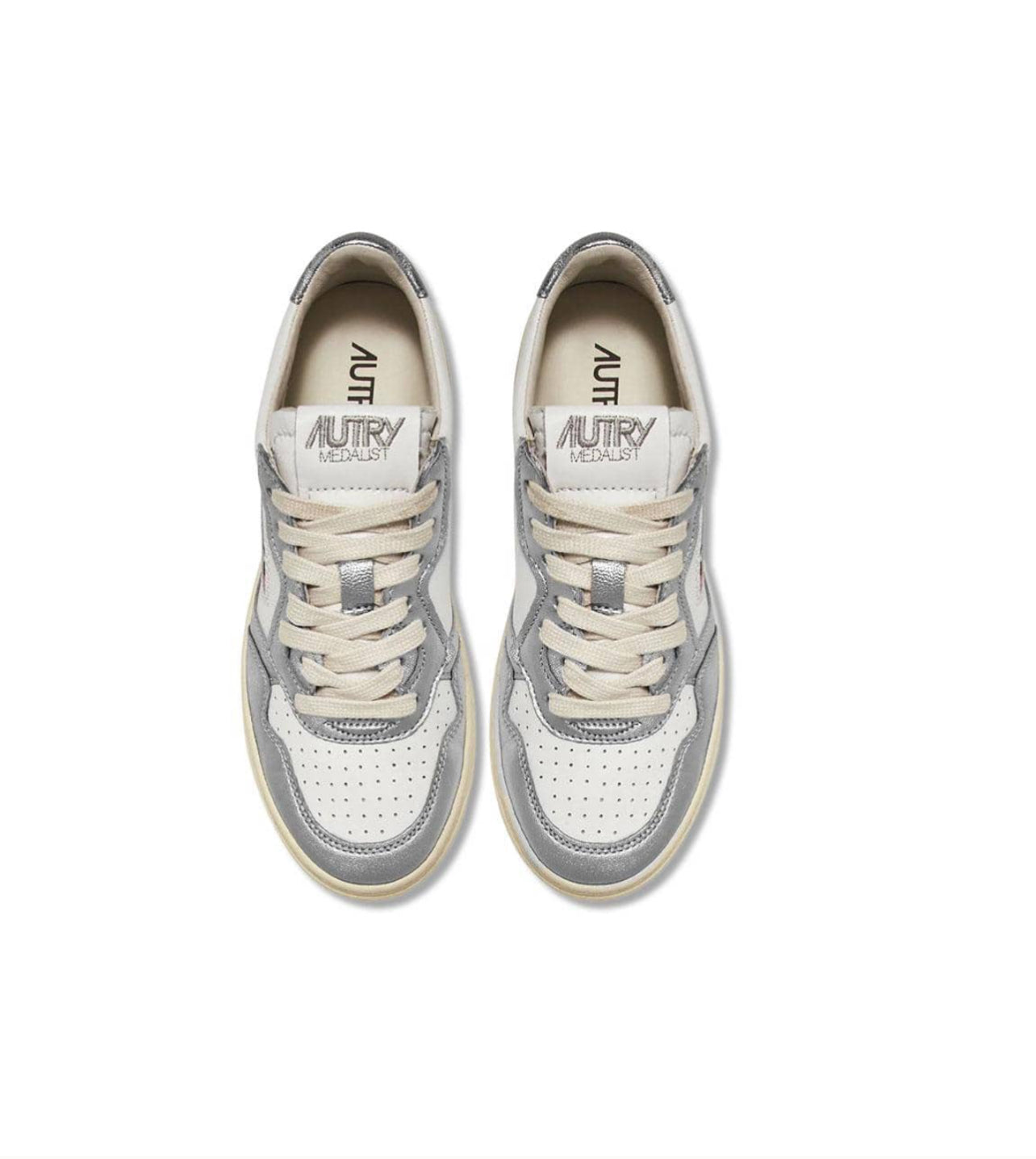 MEDALIST SNEAKERS