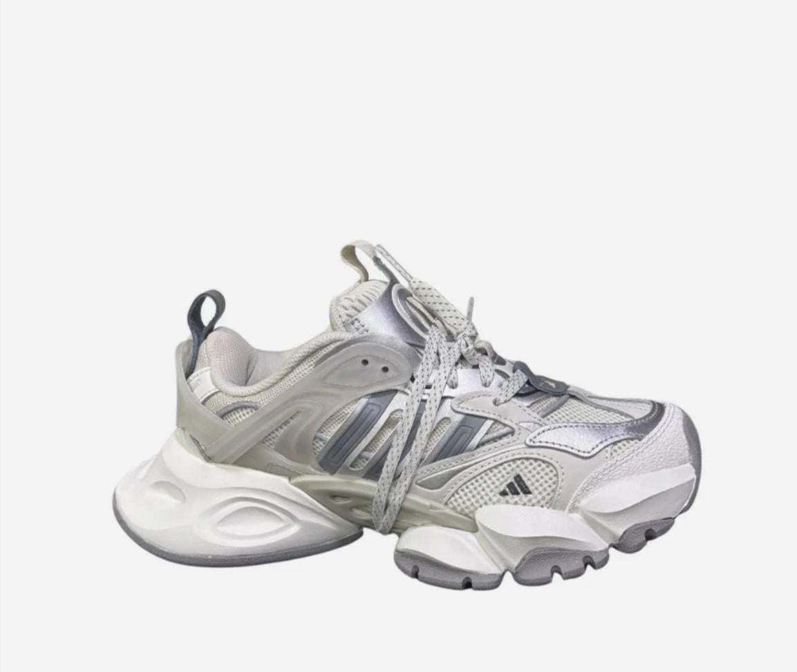 Adidas XLG Runner Deluxe Light Grey