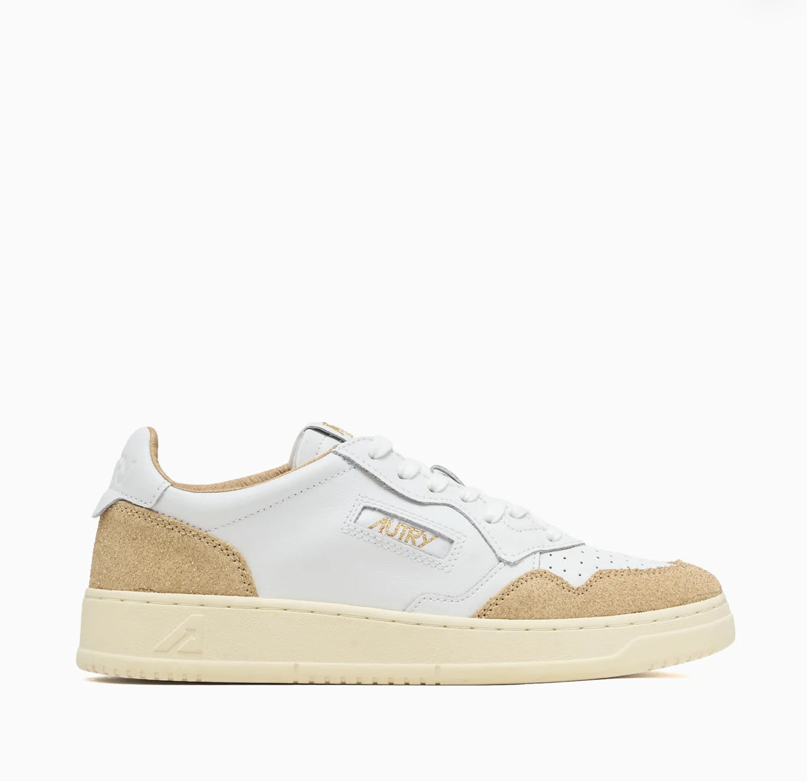 MEDALIST SNEAKERS