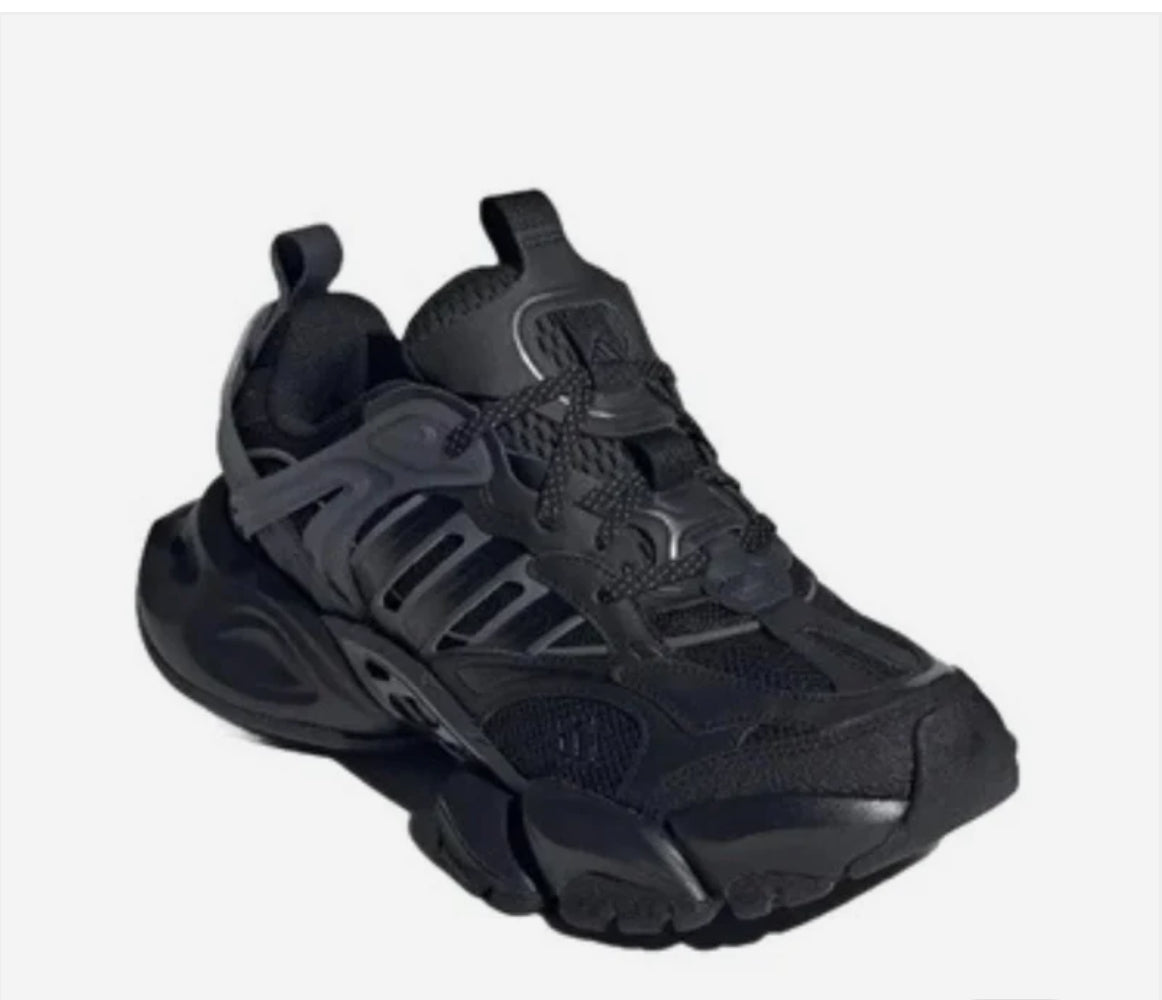 Adidas XLG Runner Deluxe Black