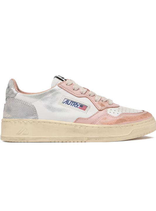 MEDALIST SNEAKERS