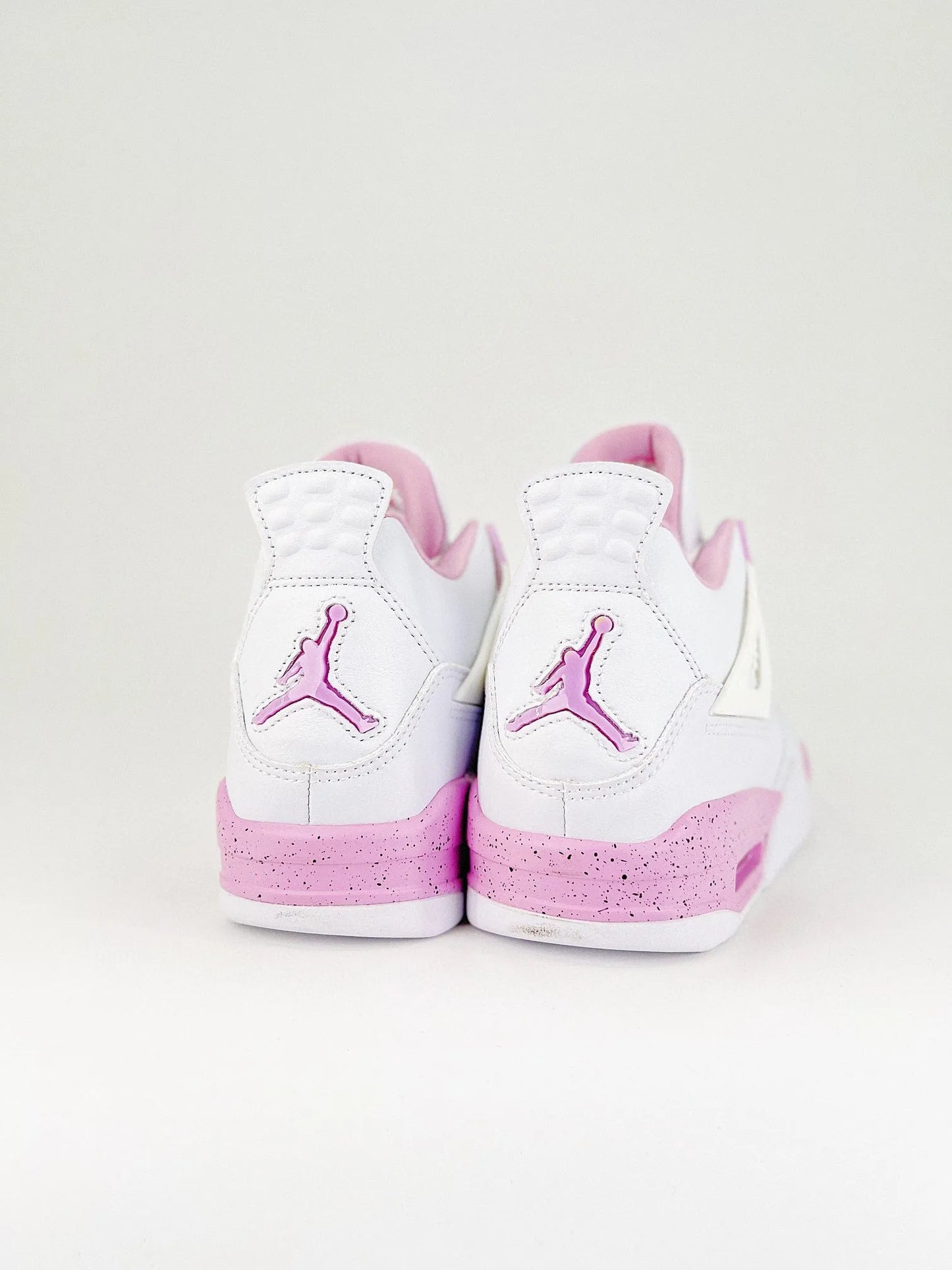 Air Jordan 4 Retro Rosa