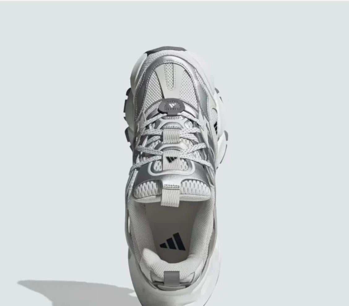 Adidas XLG Runner Grey