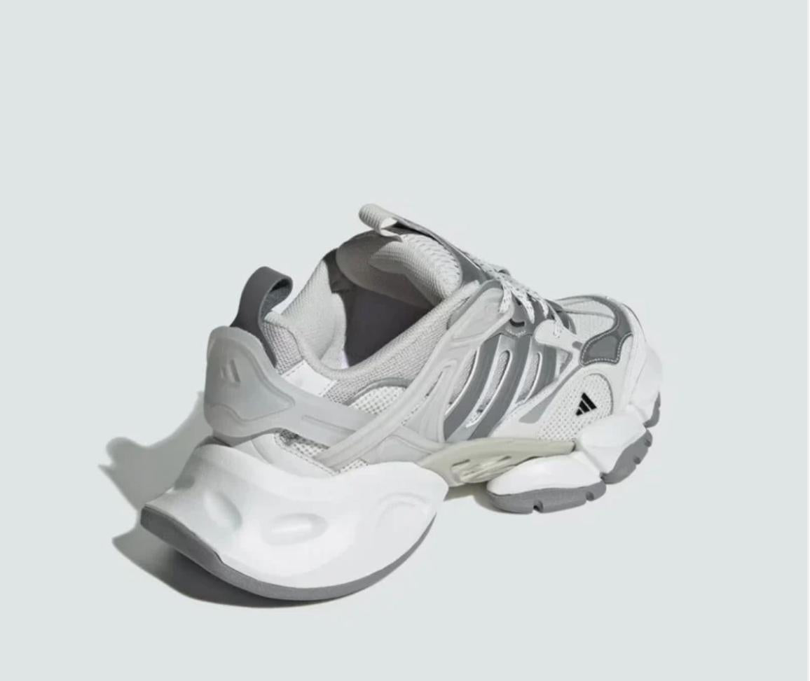 Adidas XLG Runner Grey