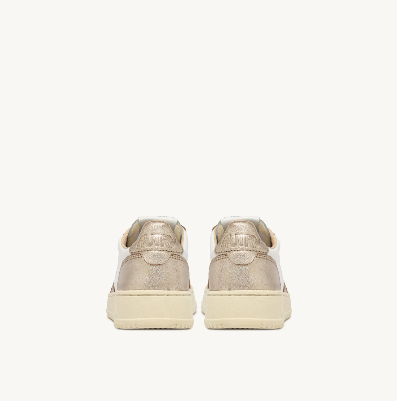 MEDALIST SNEAKERS