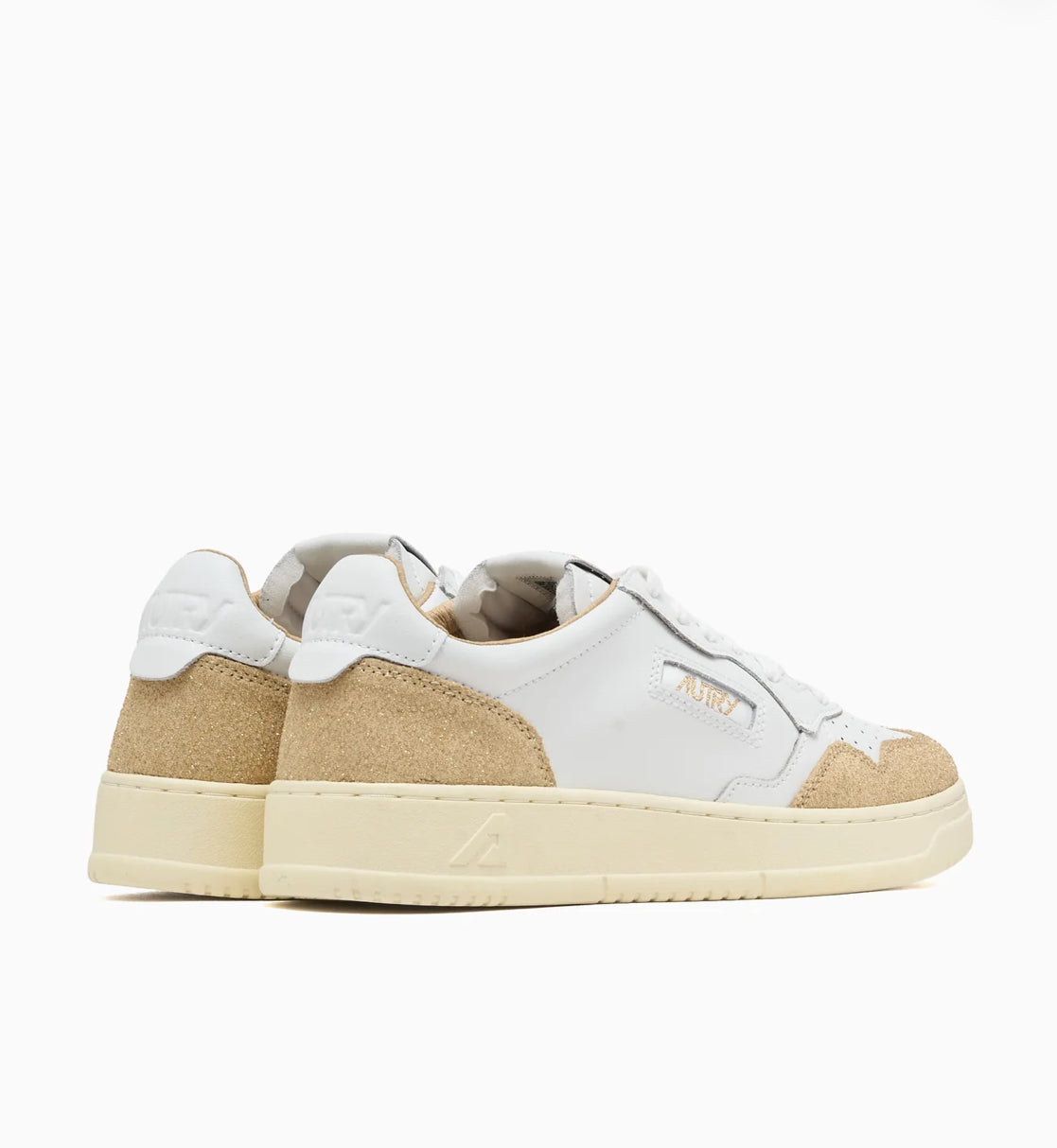 MEDALIST SNEAKERS