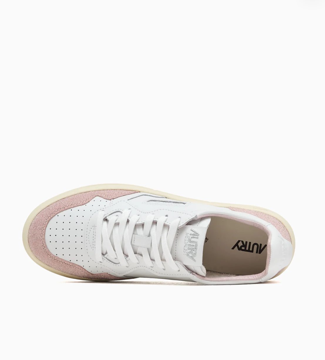 MEDALIST SNEAKERS