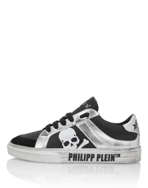 Leather Low-Top Sneakers Retrokickz TM