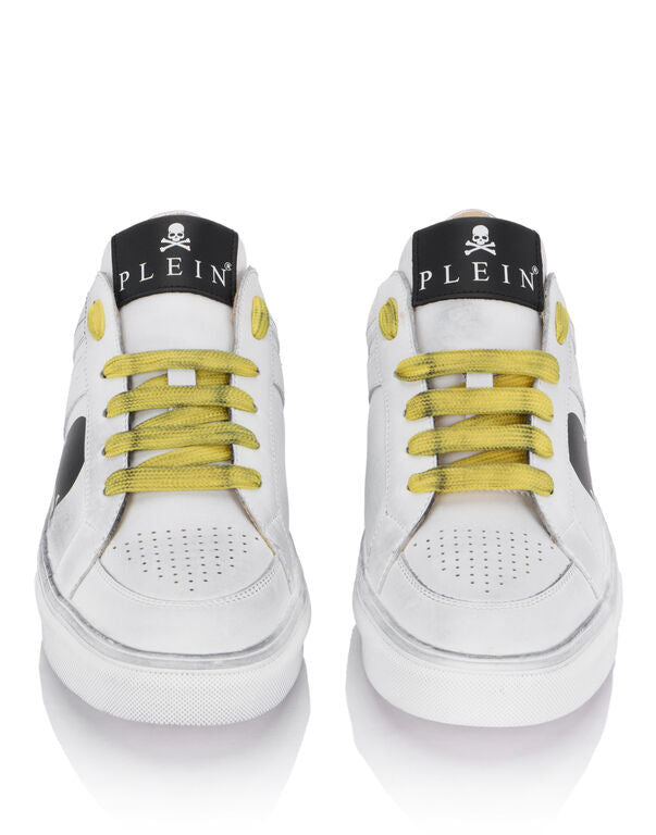 Leather Low-Top Sneakers Retrokickz TM