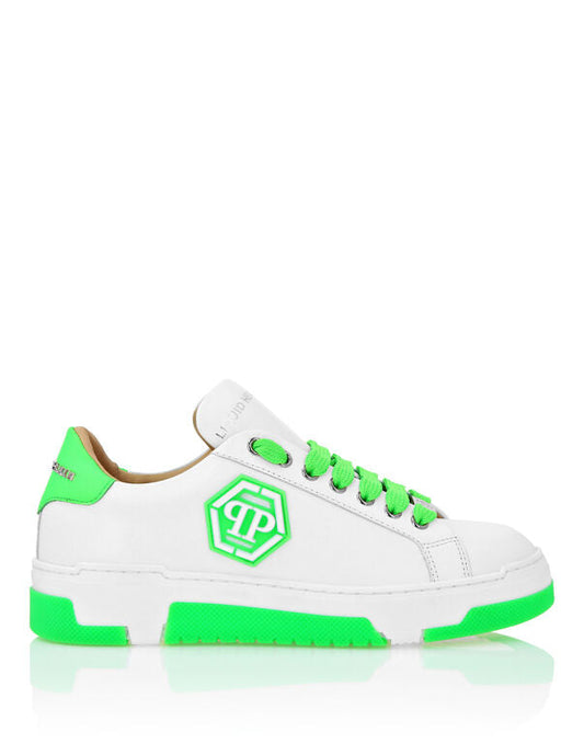 Leather Lo-Top Sneakers Hexagon