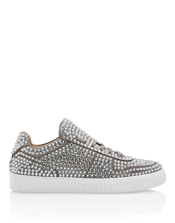 CRYSTAL NOTORIOUS LO-TOP with Crystals